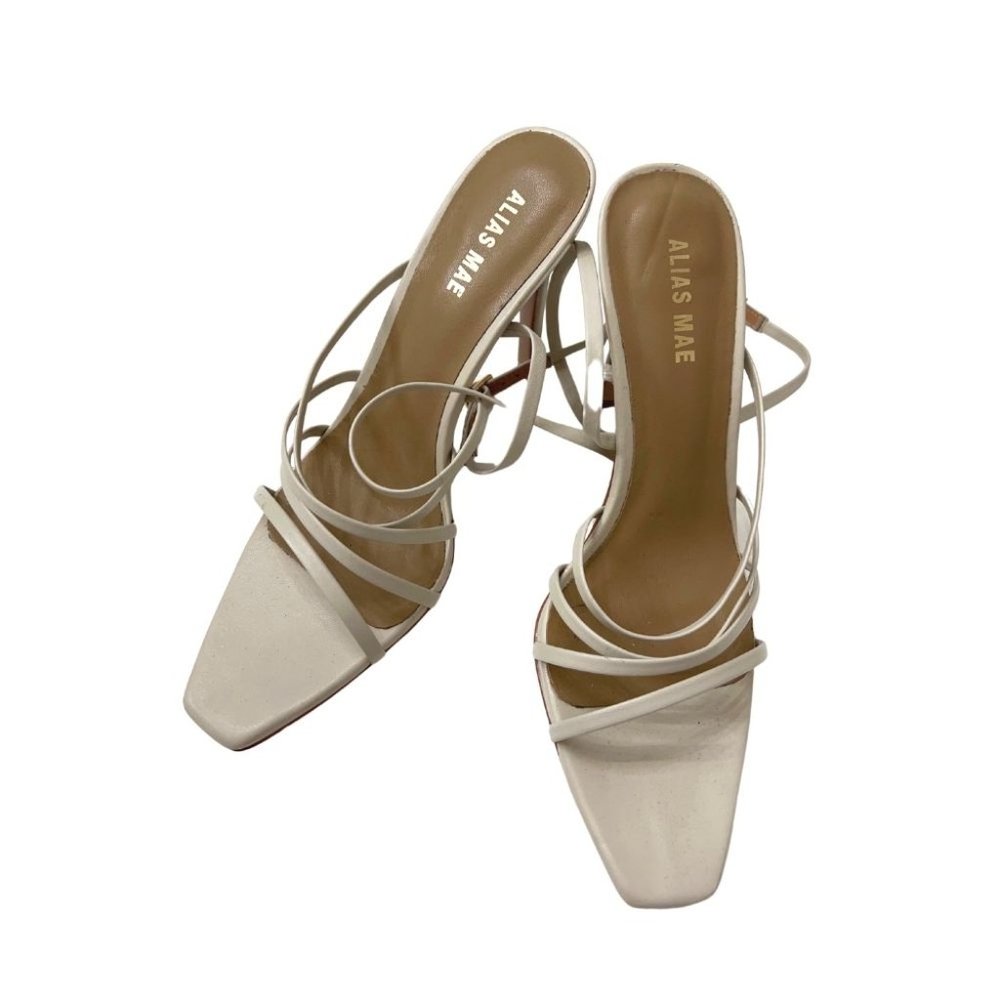 Revolve Alias Mae Isabelle Heel - image 5